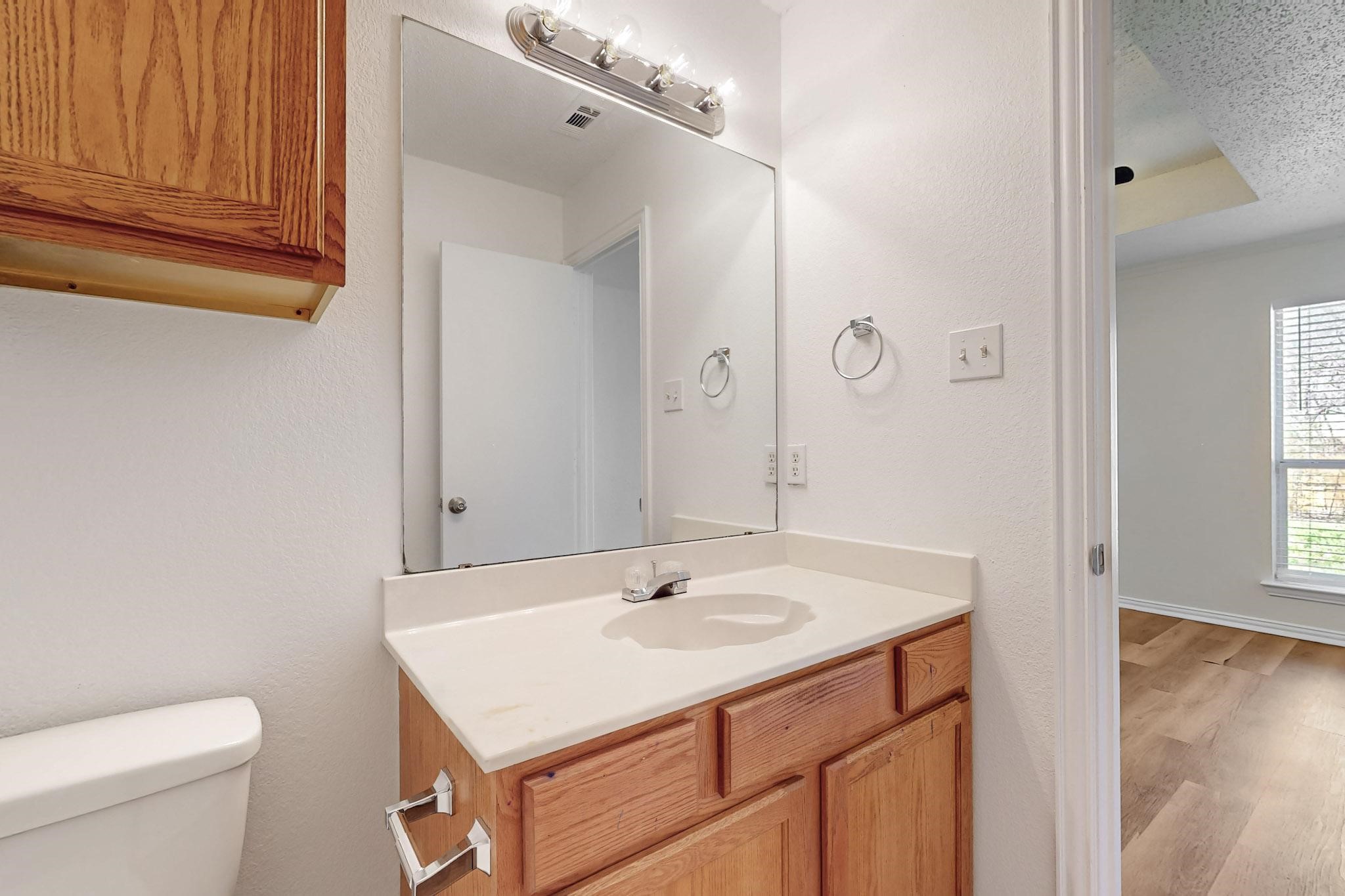 404 Truman Street Arlington TX 76011