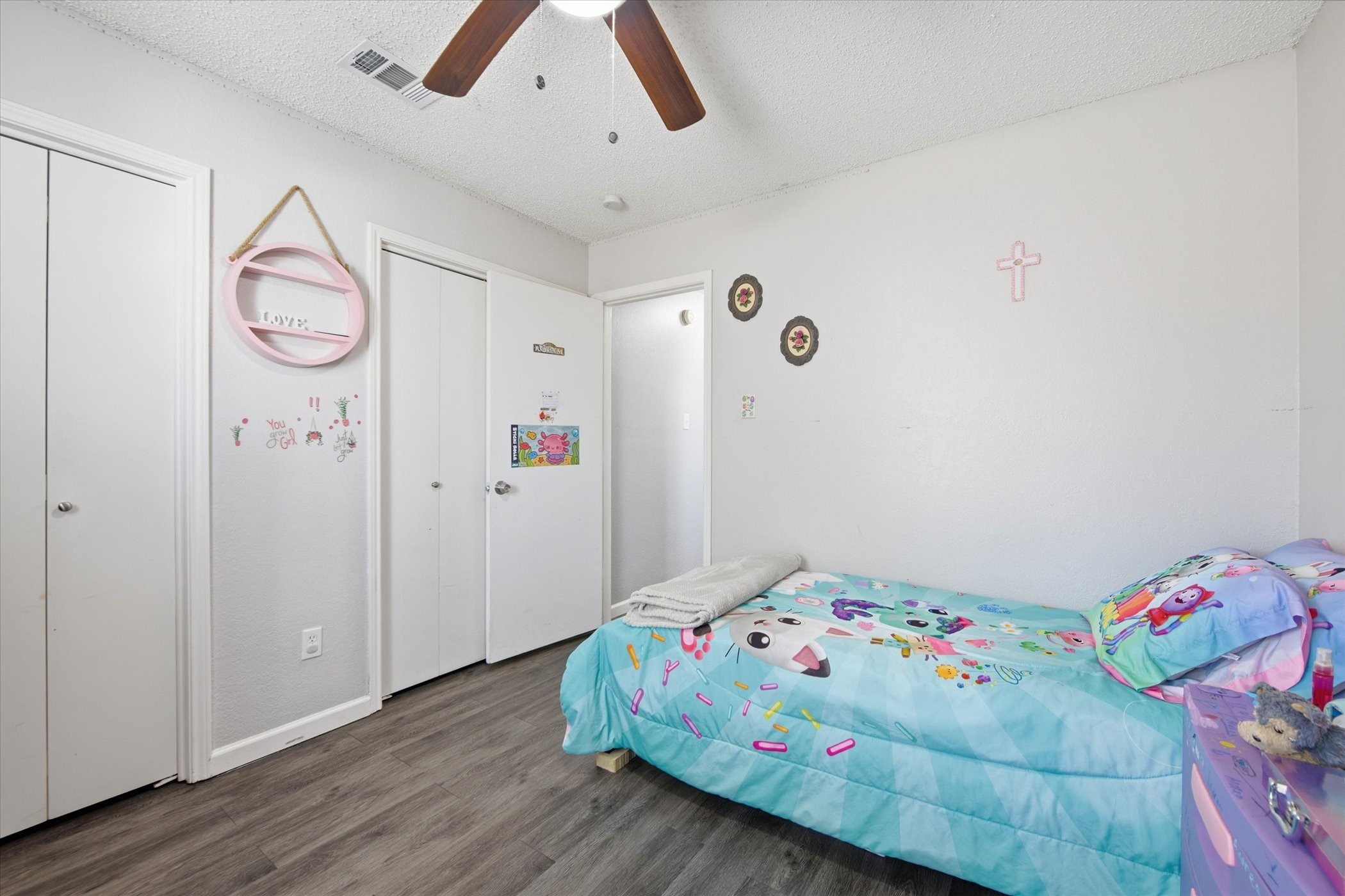 1728 S Bent Tree Trail Grand Prairie TX 75052