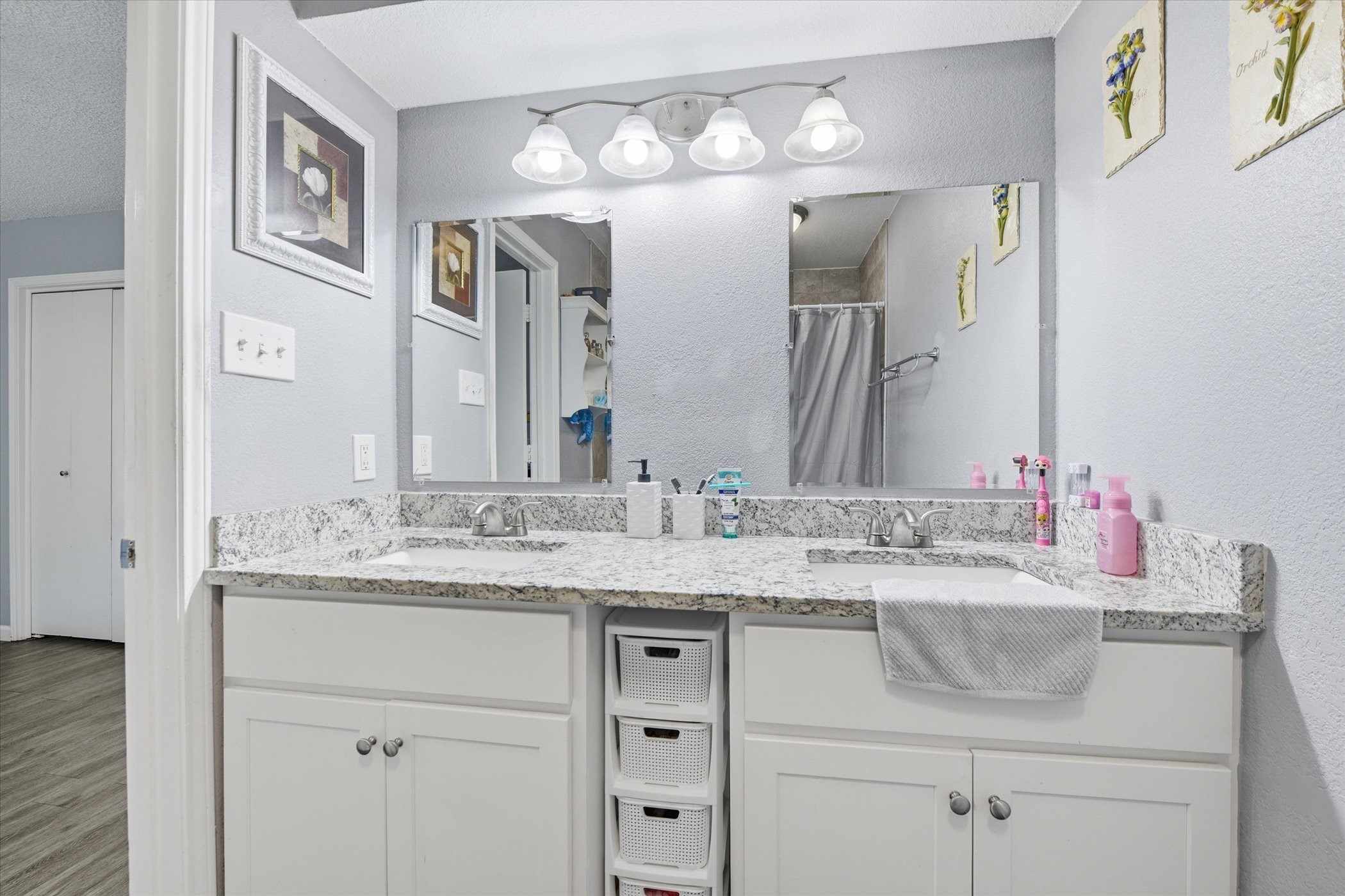 1728 S Bent Tree Trail Grand Prairie TX 75052