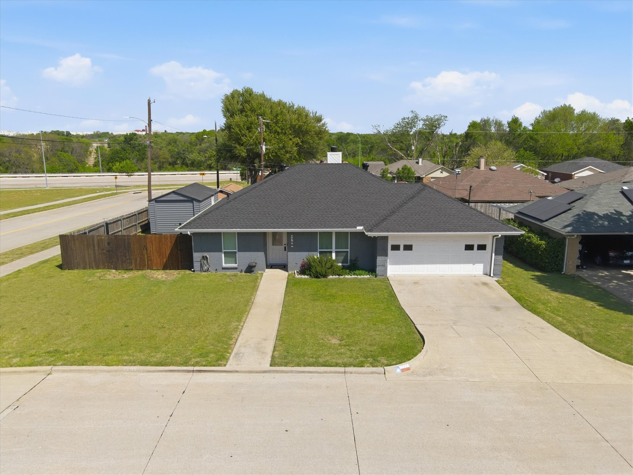 1728 S Bent Tree Trail Grand Prairie TX 75052