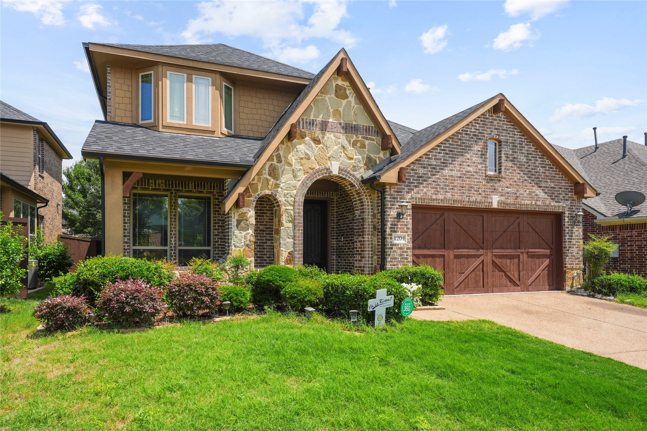 1204 E Shawnee Drive Savannah TX 76227