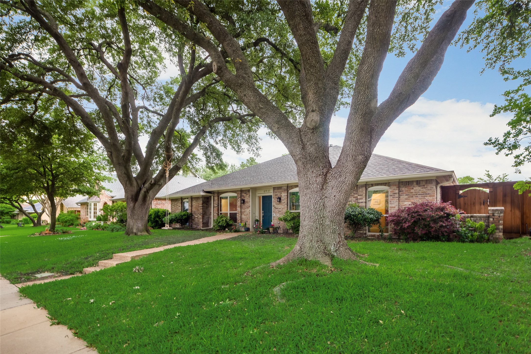 6931 Echo Bluff Drive Dallas TX 75248