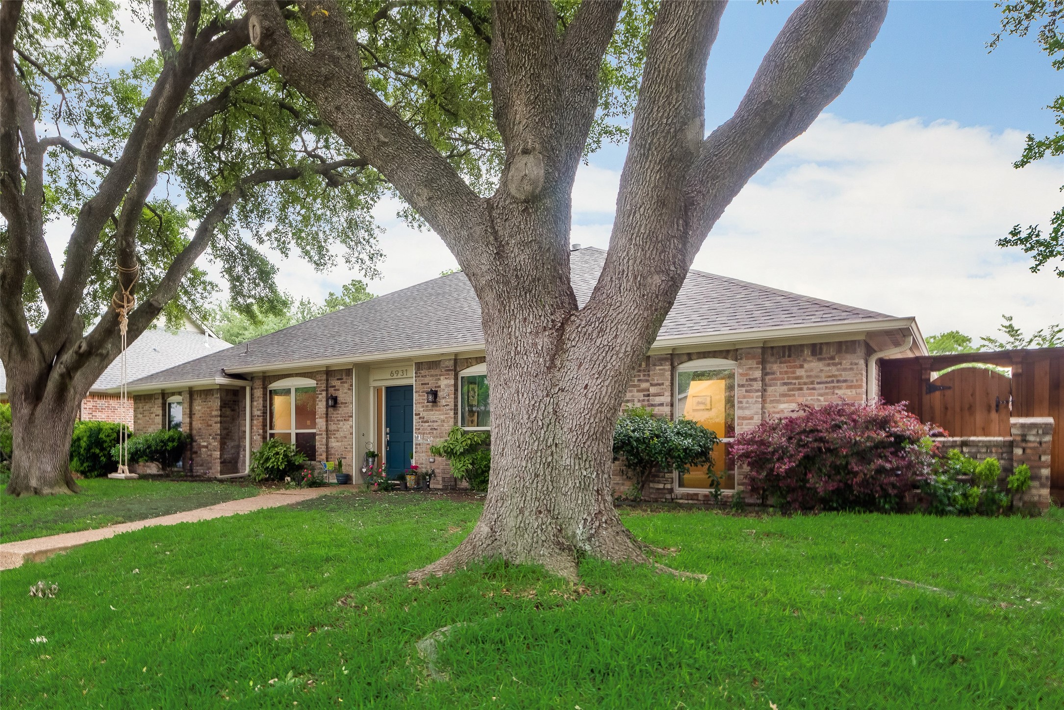 6931 Echo Bluff Drive Dallas TX 75248