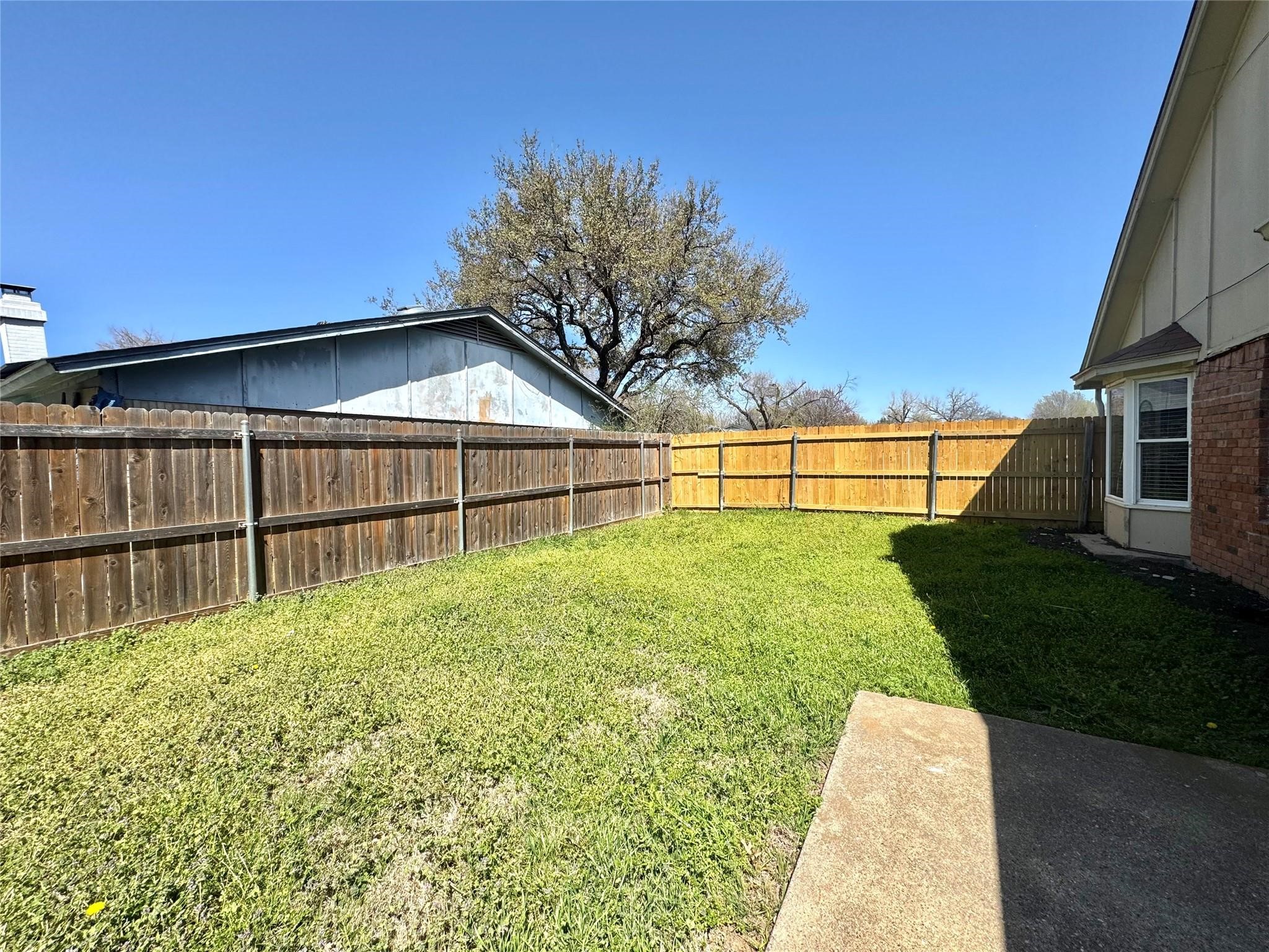 2508 S Center Street S Arlington TX 76014