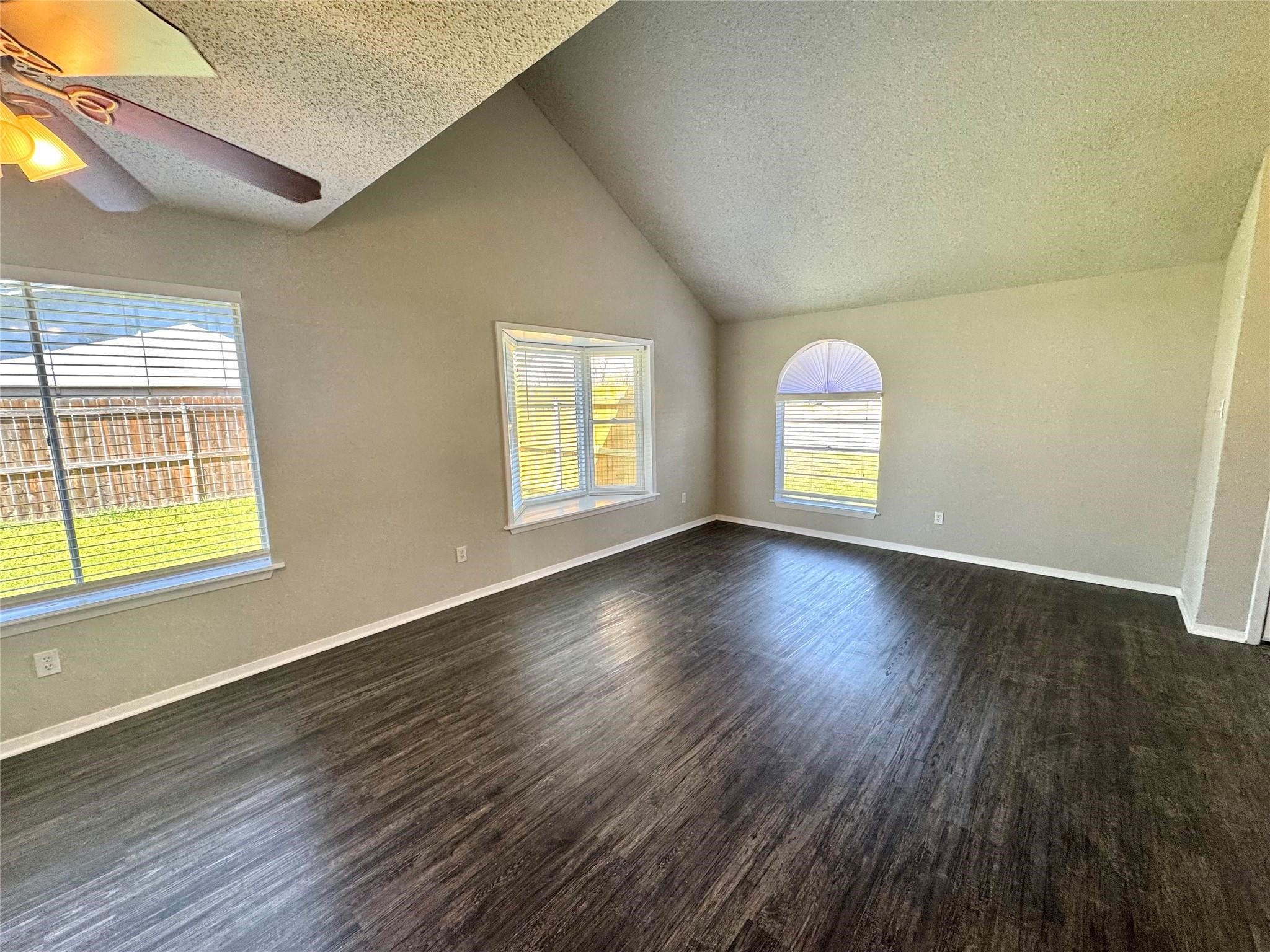 2508 S Center Street S Arlington TX 76014