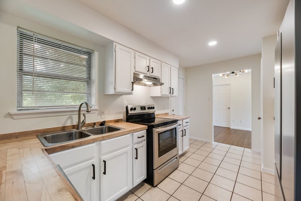 1959 Hillburn Drive Dallas TX 75217