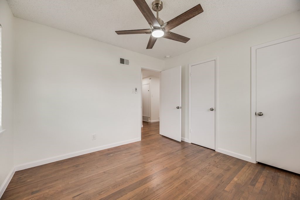 1959 Hillburn Drive Dallas TX 75217