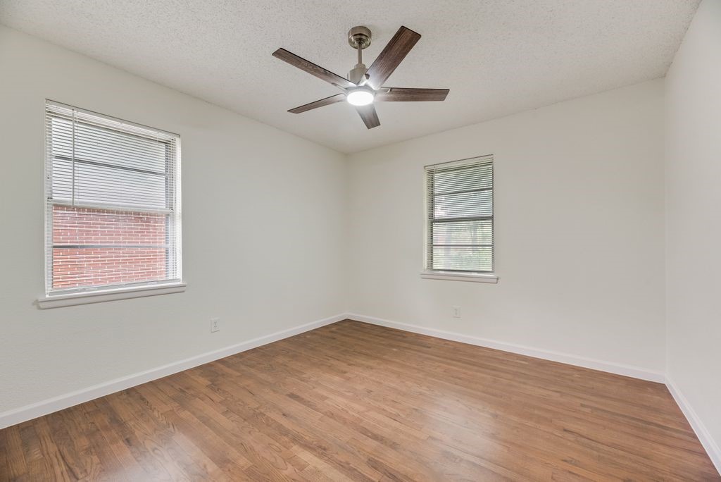 1959 Hillburn Drive Dallas TX 75217