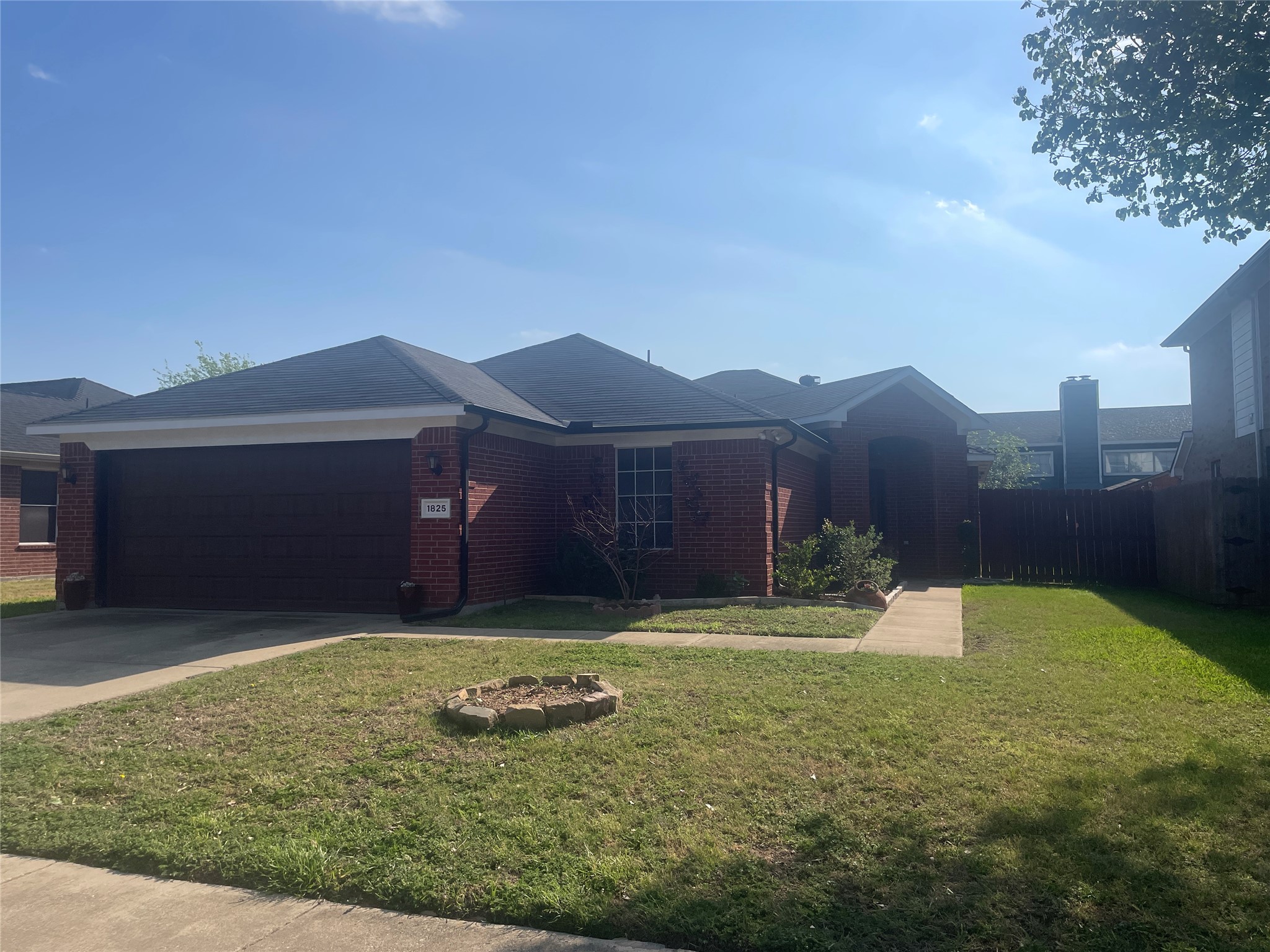 1825 Kingsbrook Trail Fort Worth TX 76120