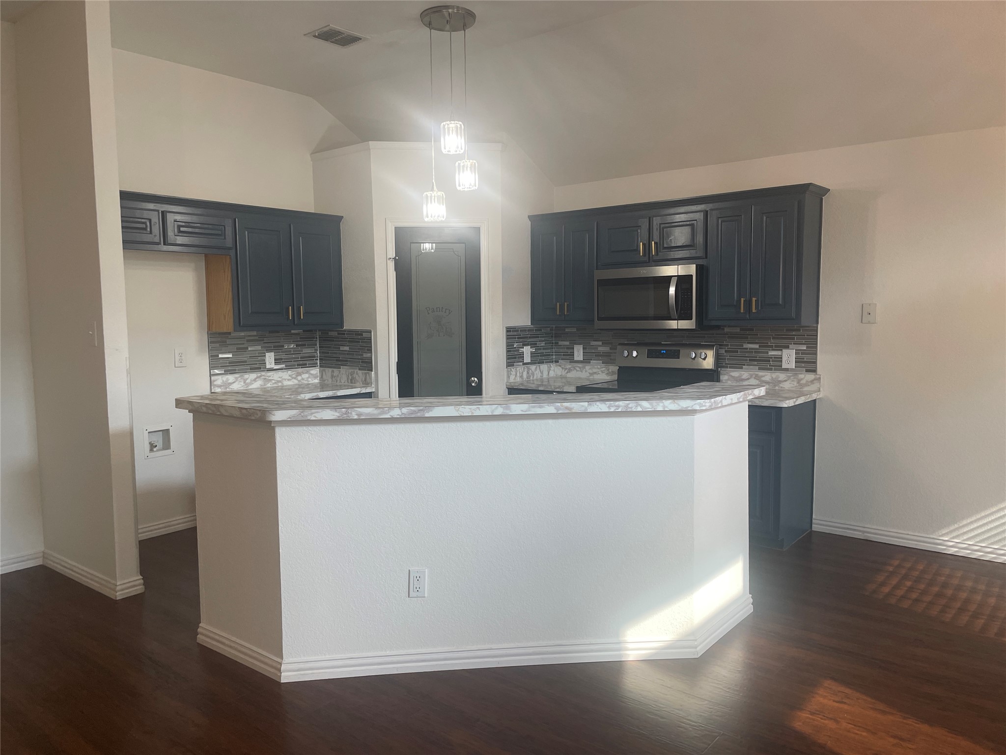 1825 Kingsbrook Trail Fort Worth TX 76120