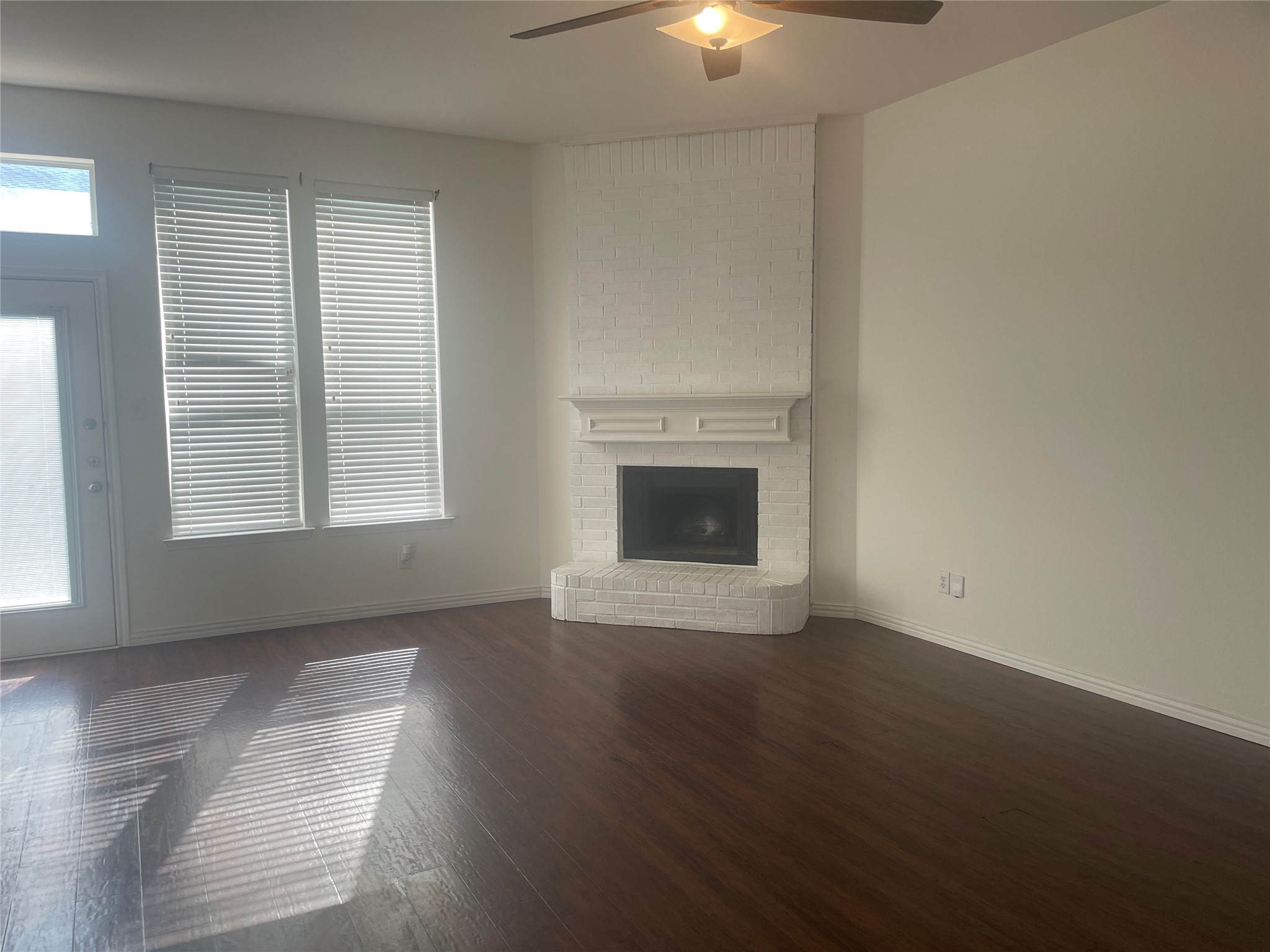 1825 Kingsbrook Trail Fort Worth TX 76120