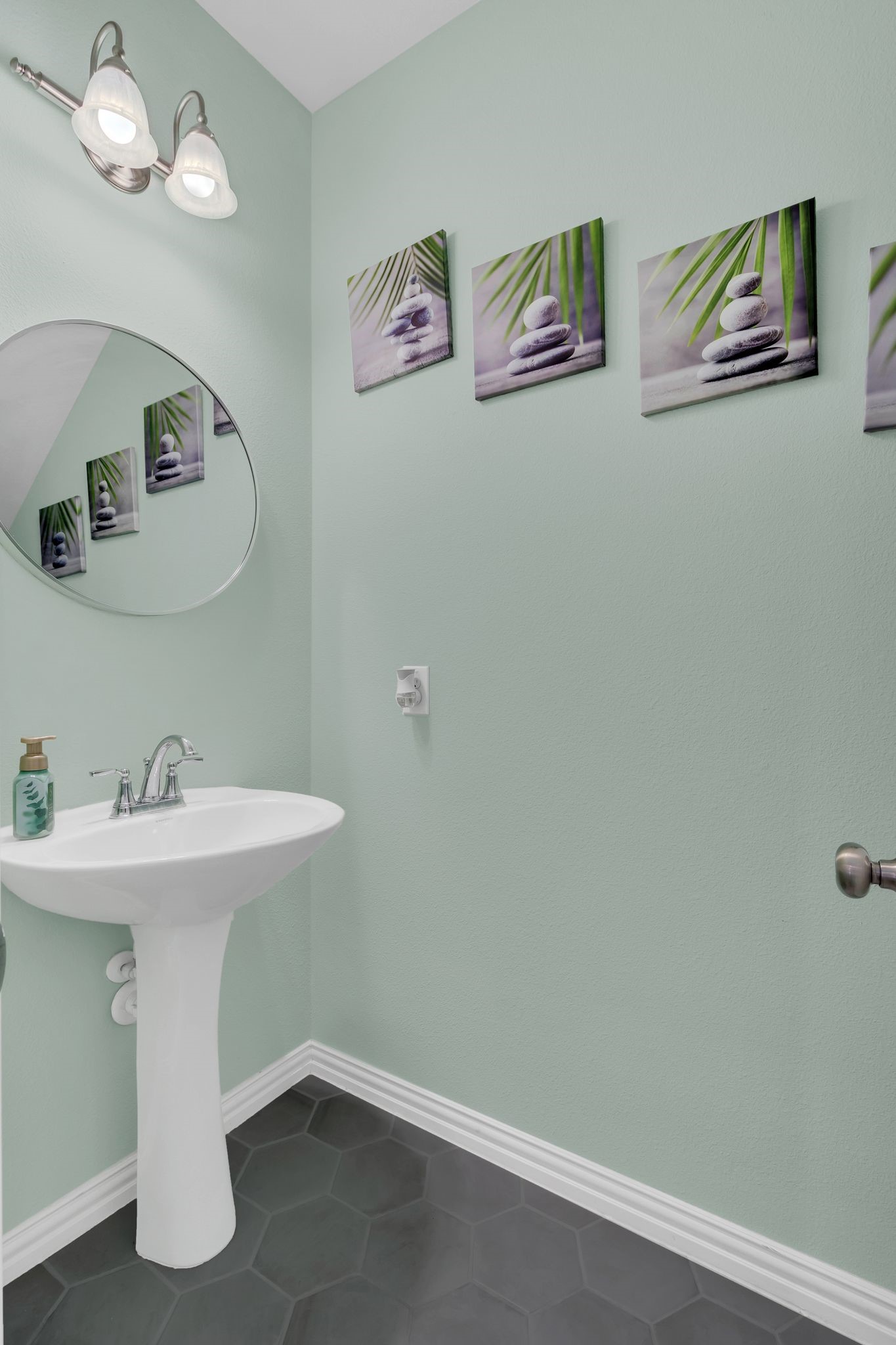 3908 Lucan Lane Lewisville TX 75056
