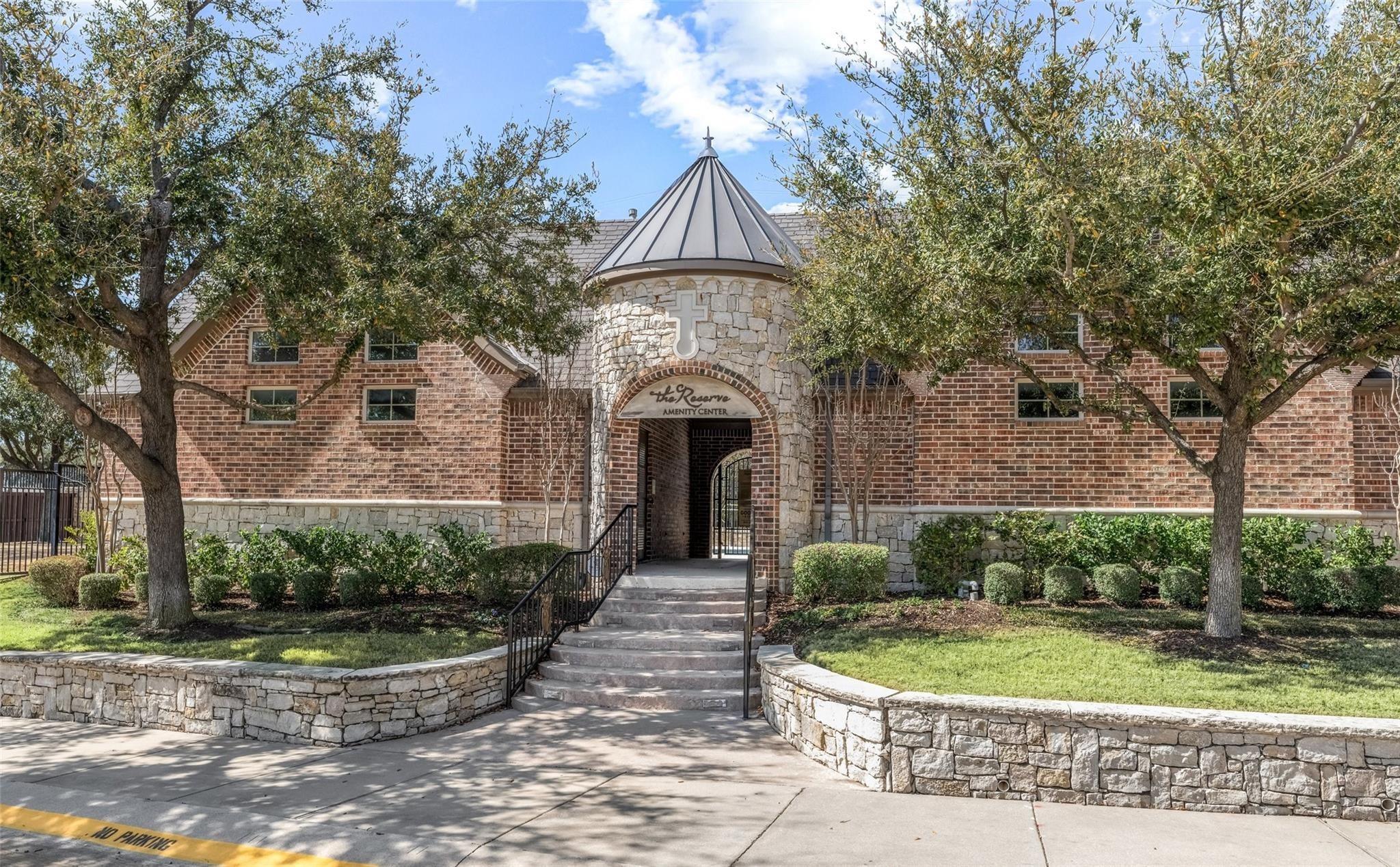 3908 Lucan Lane Lewisville TX 75056