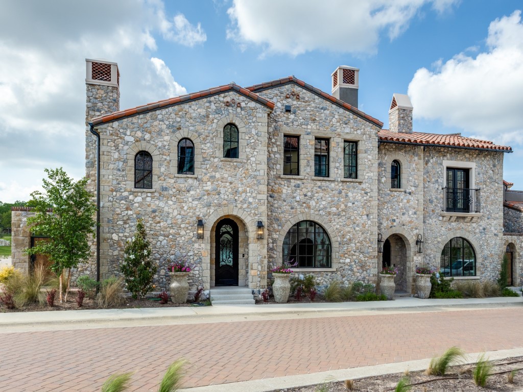 76 Cortes Drive Westlake TX 76262