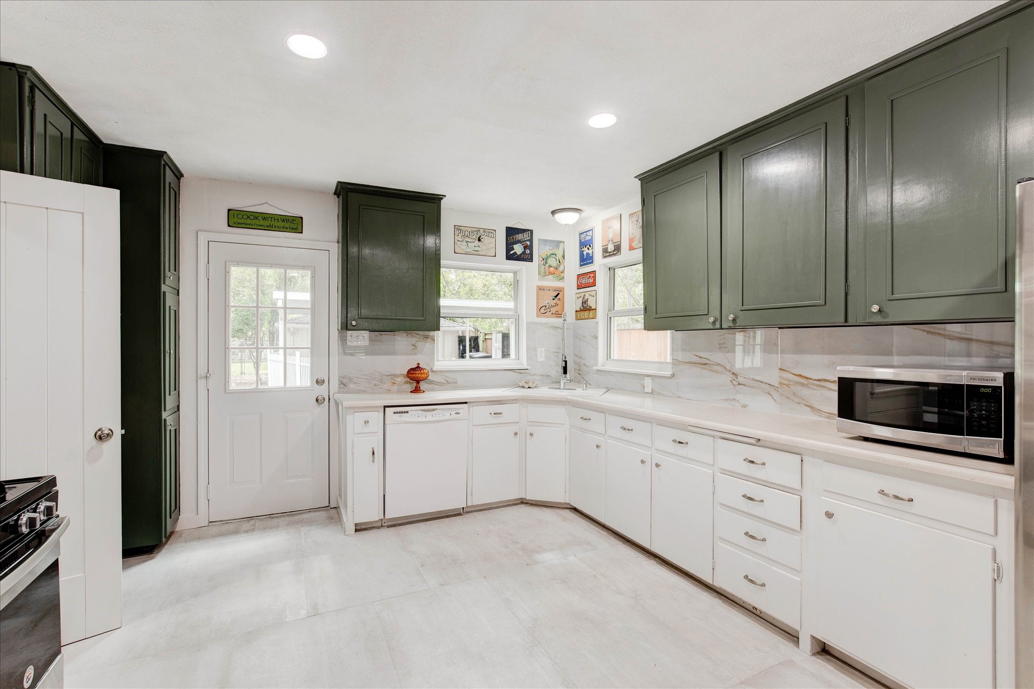 3727 W Biddison Street Fort Worth TX 76109
