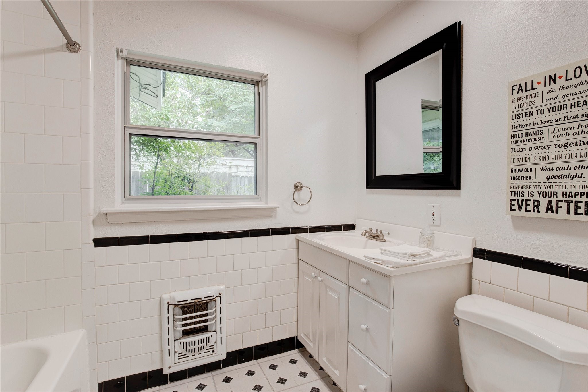 3727 W Biddison Street Fort Worth TX 76109