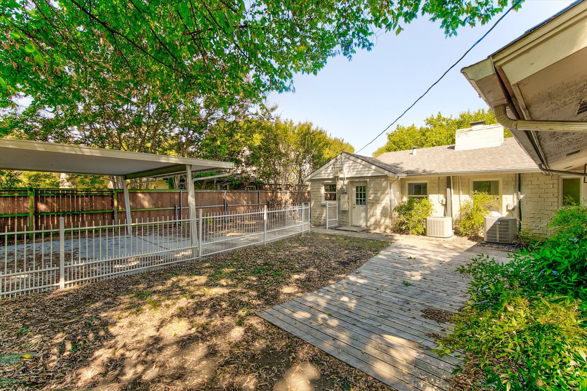 3727 W Biddison Street Fort Worth TX 76109