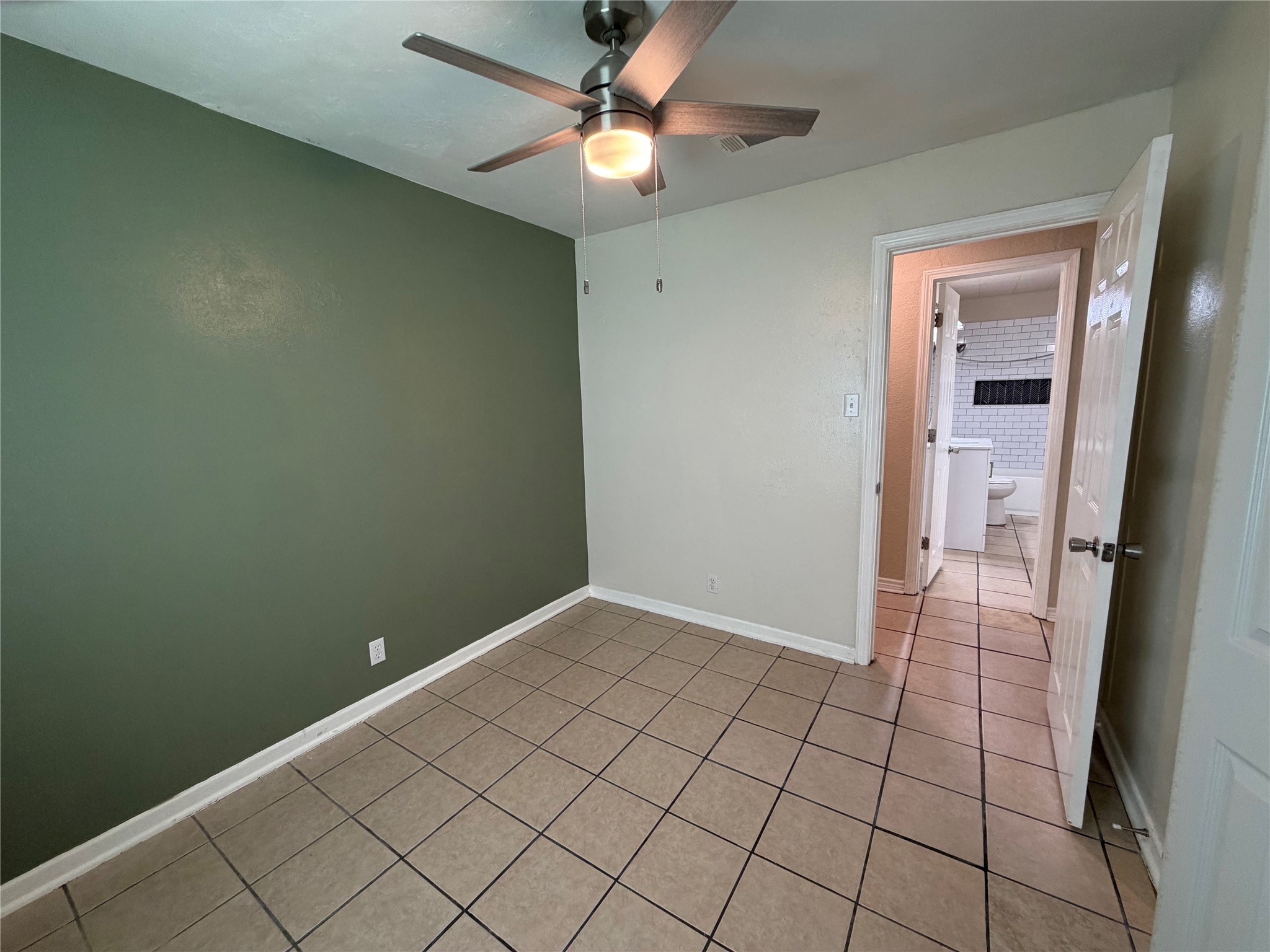532 King Street Burleson TX 76028