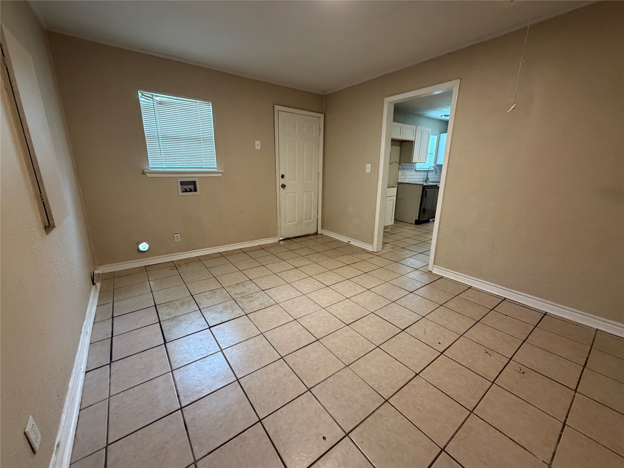 532 King Street Burleson TX 76028