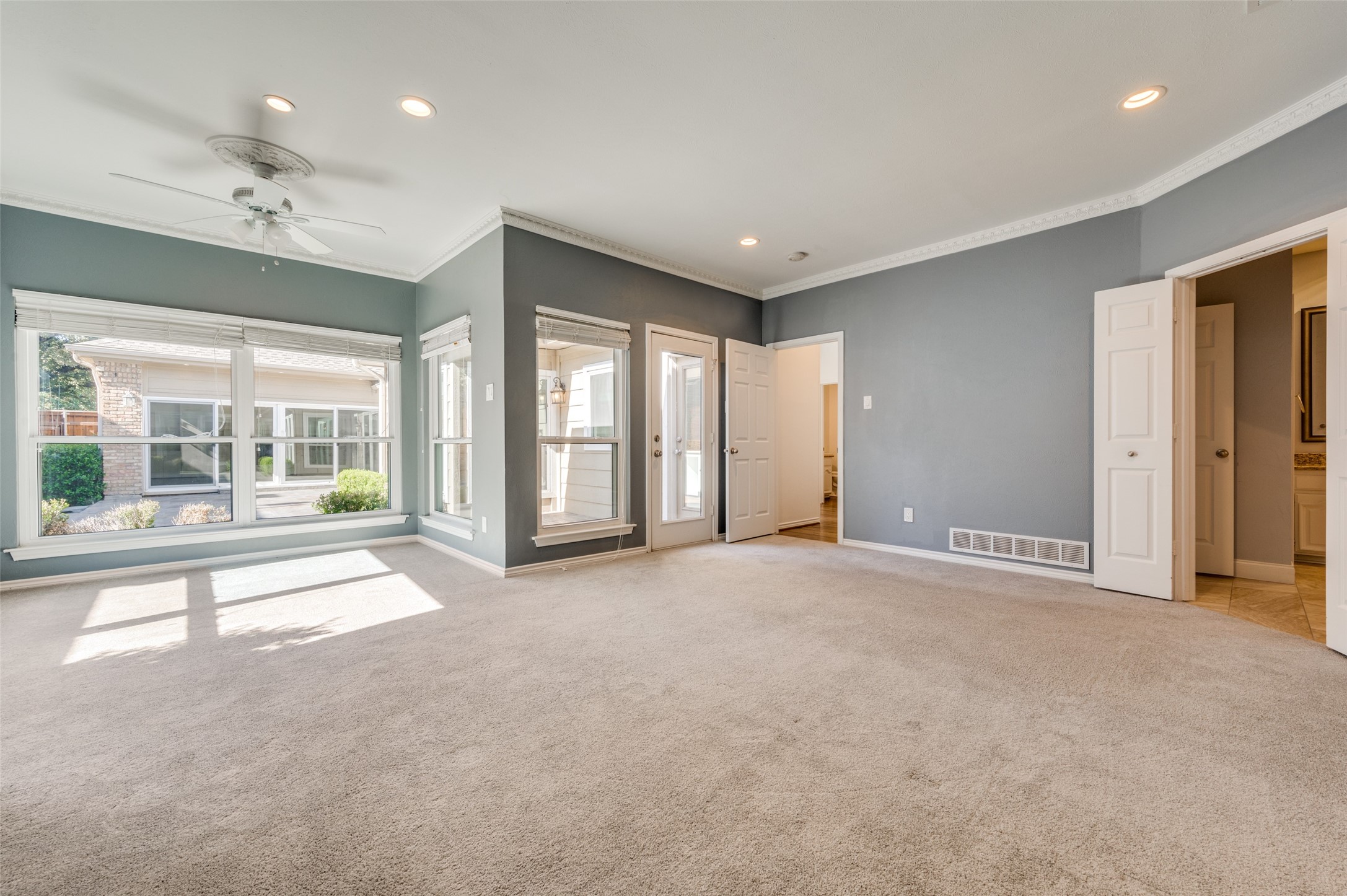 12548 Renoir Dallas TX 75230