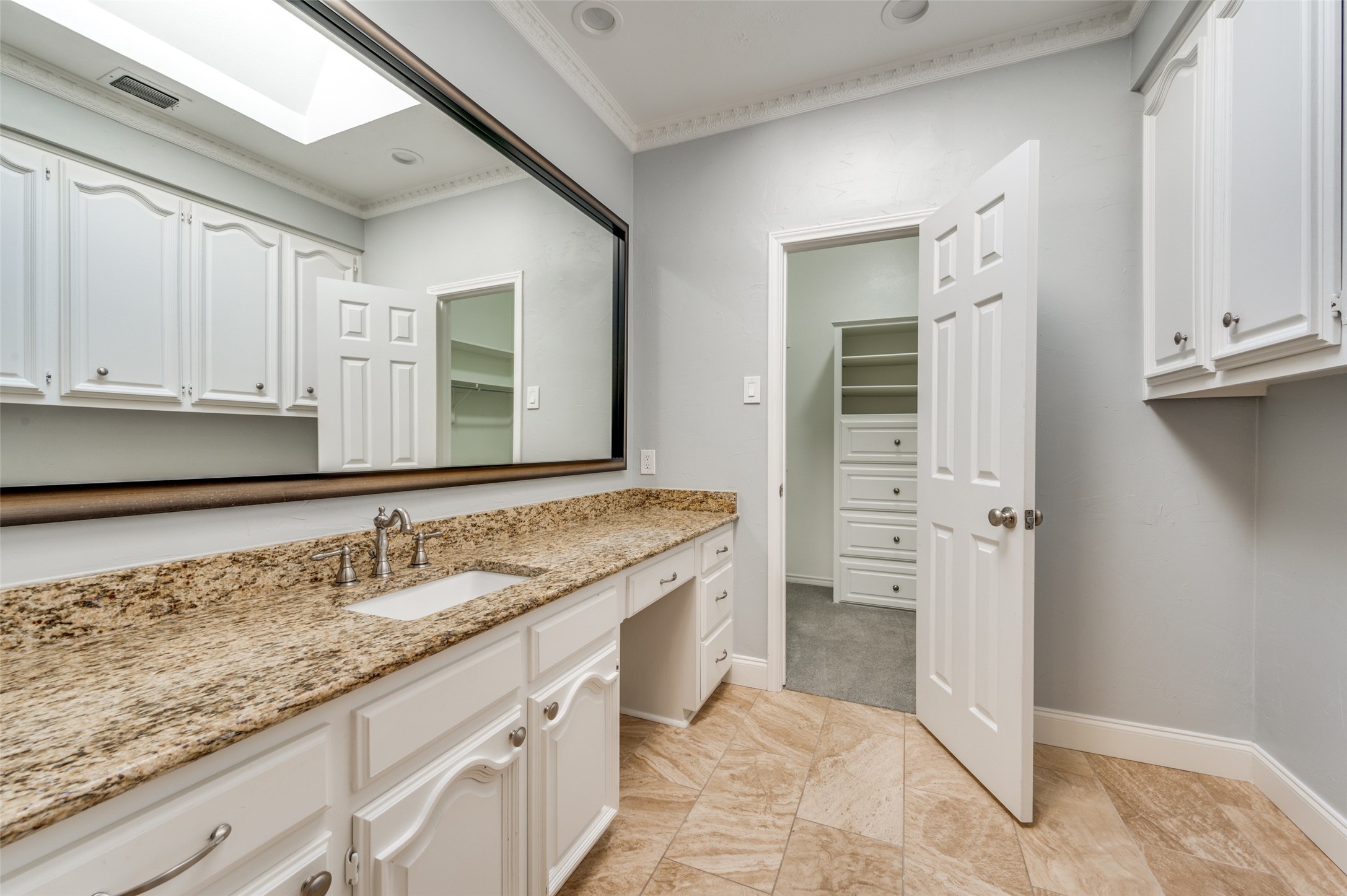 12548 Renoir Dallas TX 75230