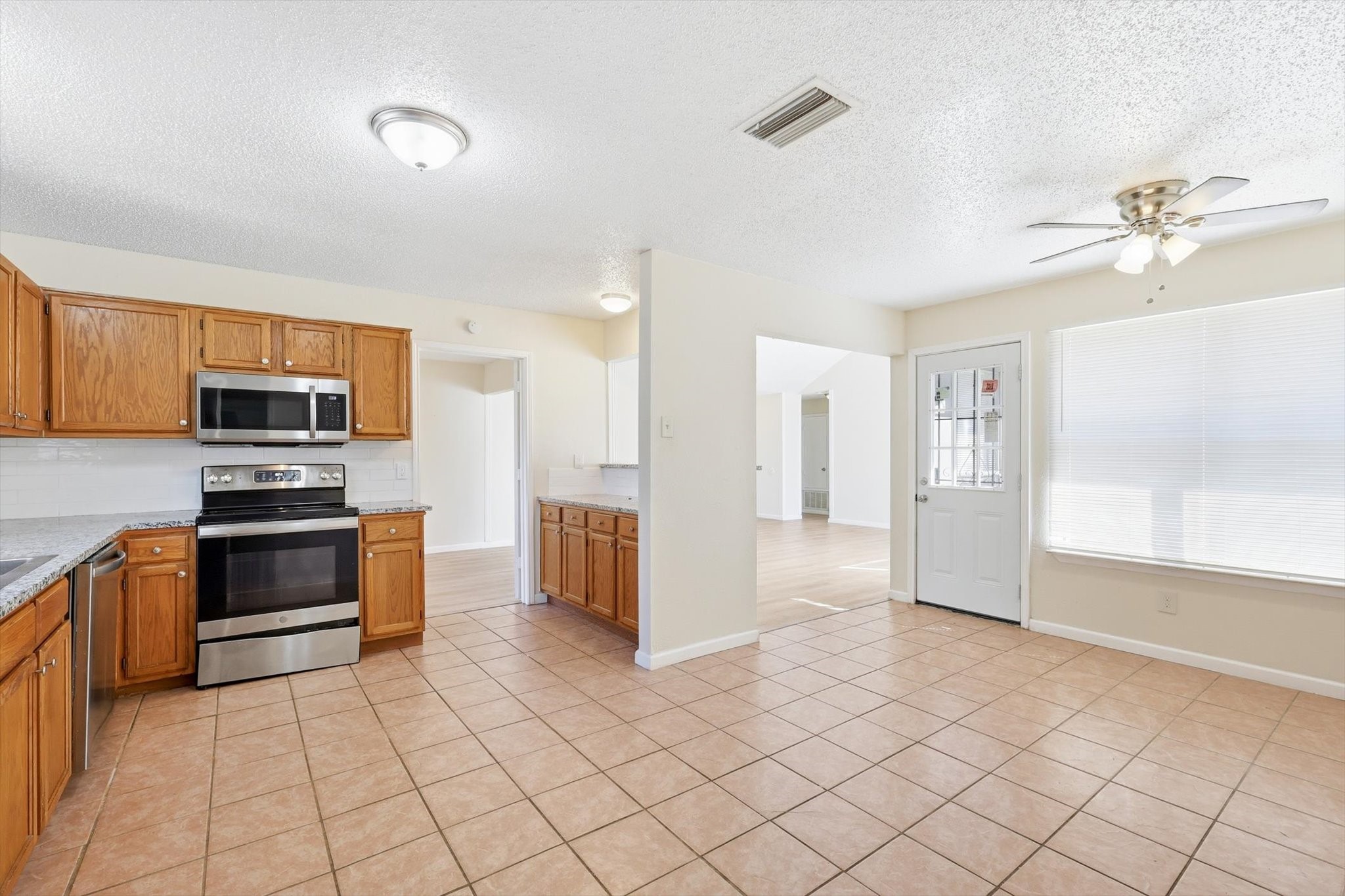 1234 Roan Drive Lancaster TX 75134