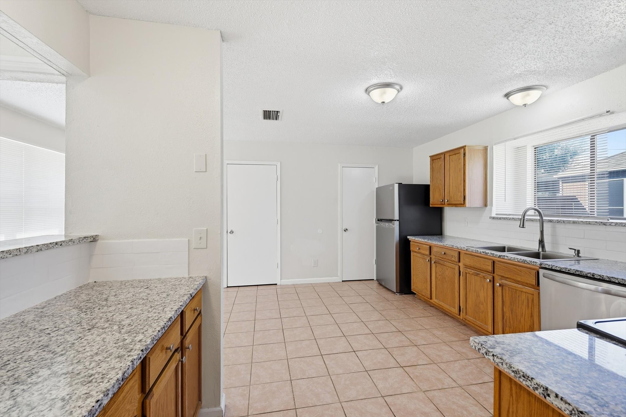 1234 Roan Drive Lancaster TX 75134