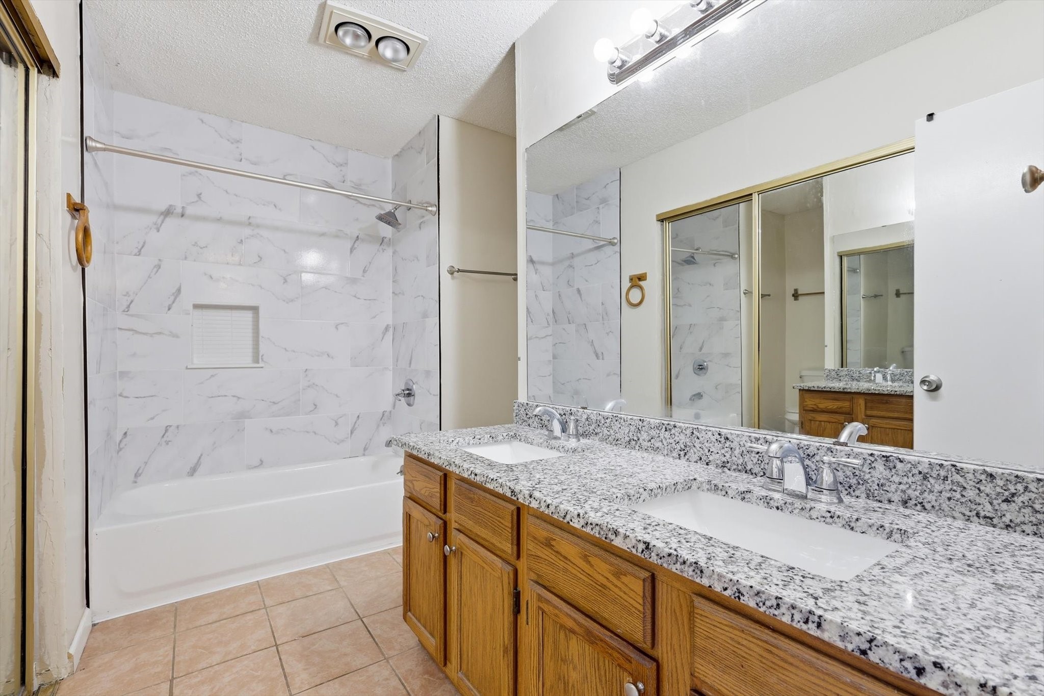 1234 Roan Drive Lancaster TX 75134