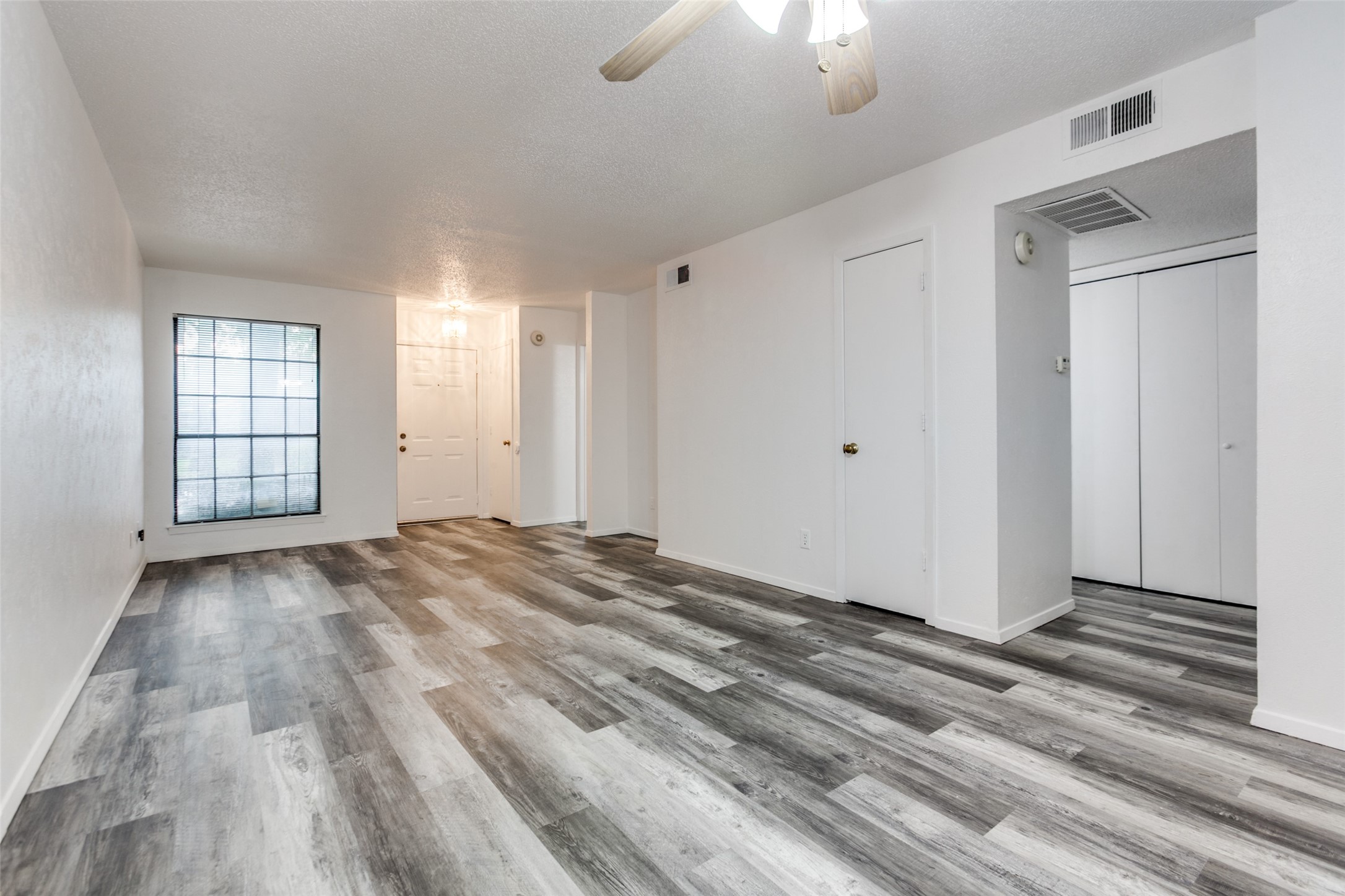 2111 E Belt Line Road Richardson TX 75081