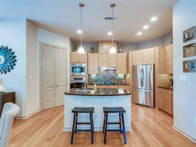 1207 Beaconsfield Lane Arlington TX 76011