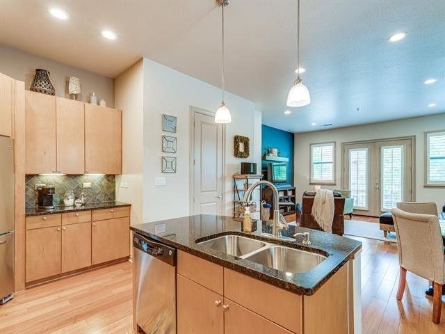 1207 Beaconsfield Lane Arlington TX 76011