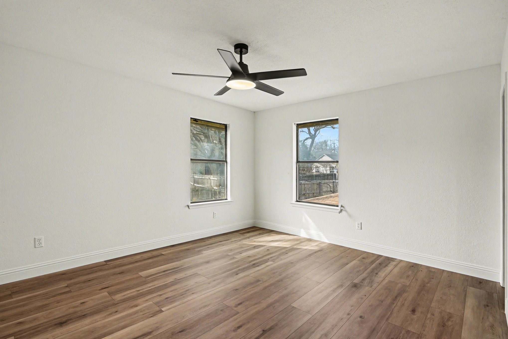 2103 Mistletoe Avenue Fort Worth TX 76110
