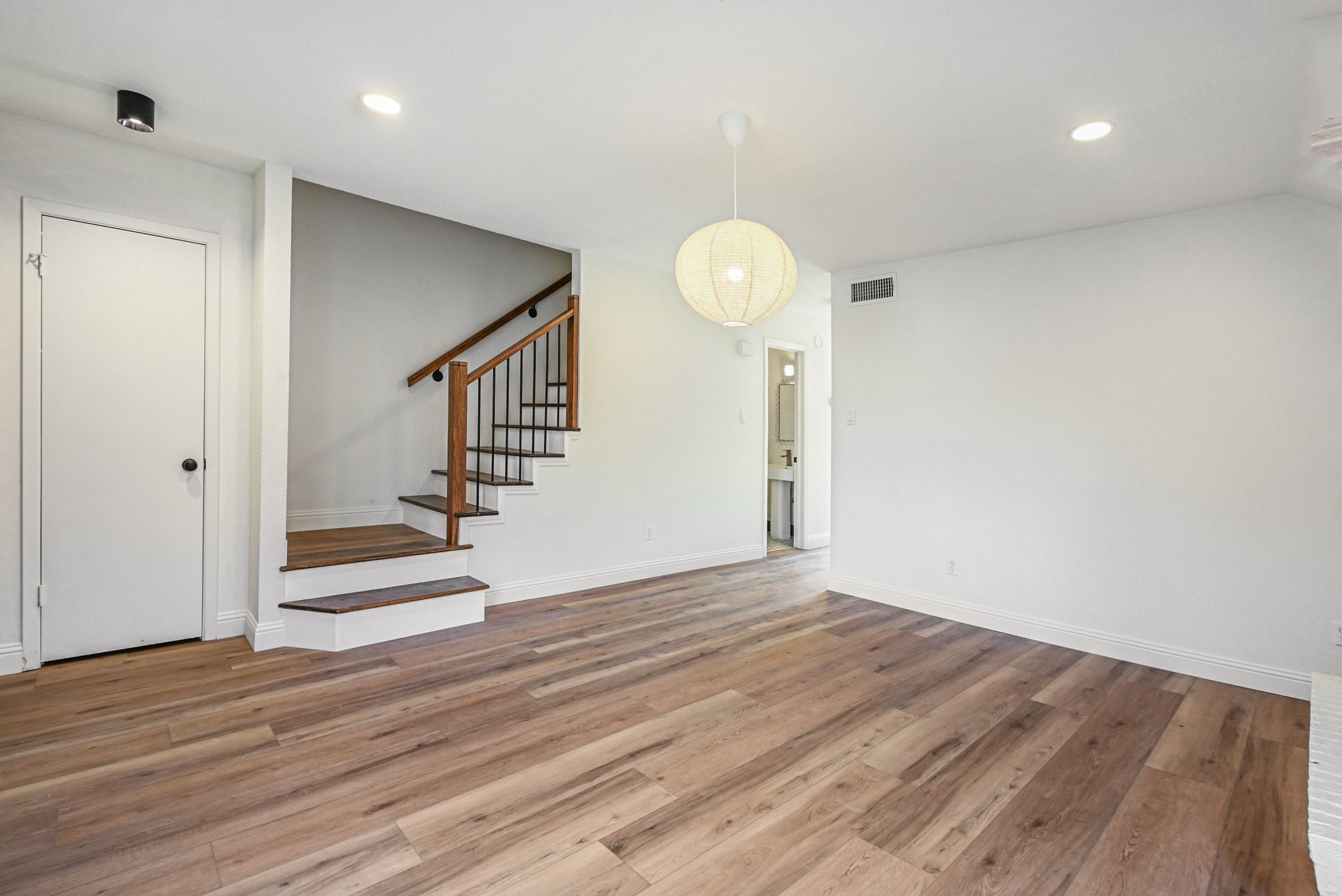 2103 Mistletoe Avenue Fort Worth TX 76110
