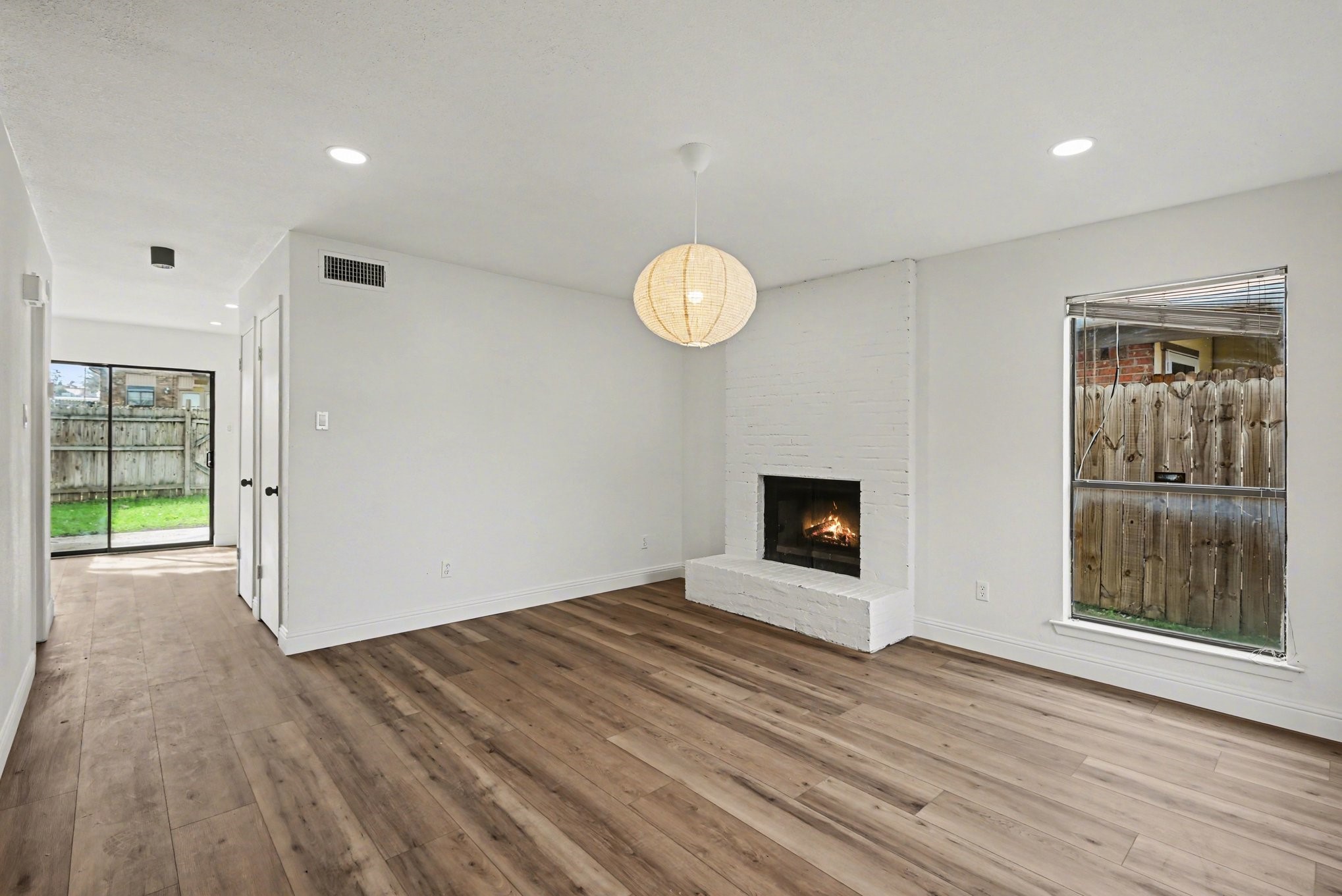 2103 Mistletoe Avenue Fort Worth TX 76110