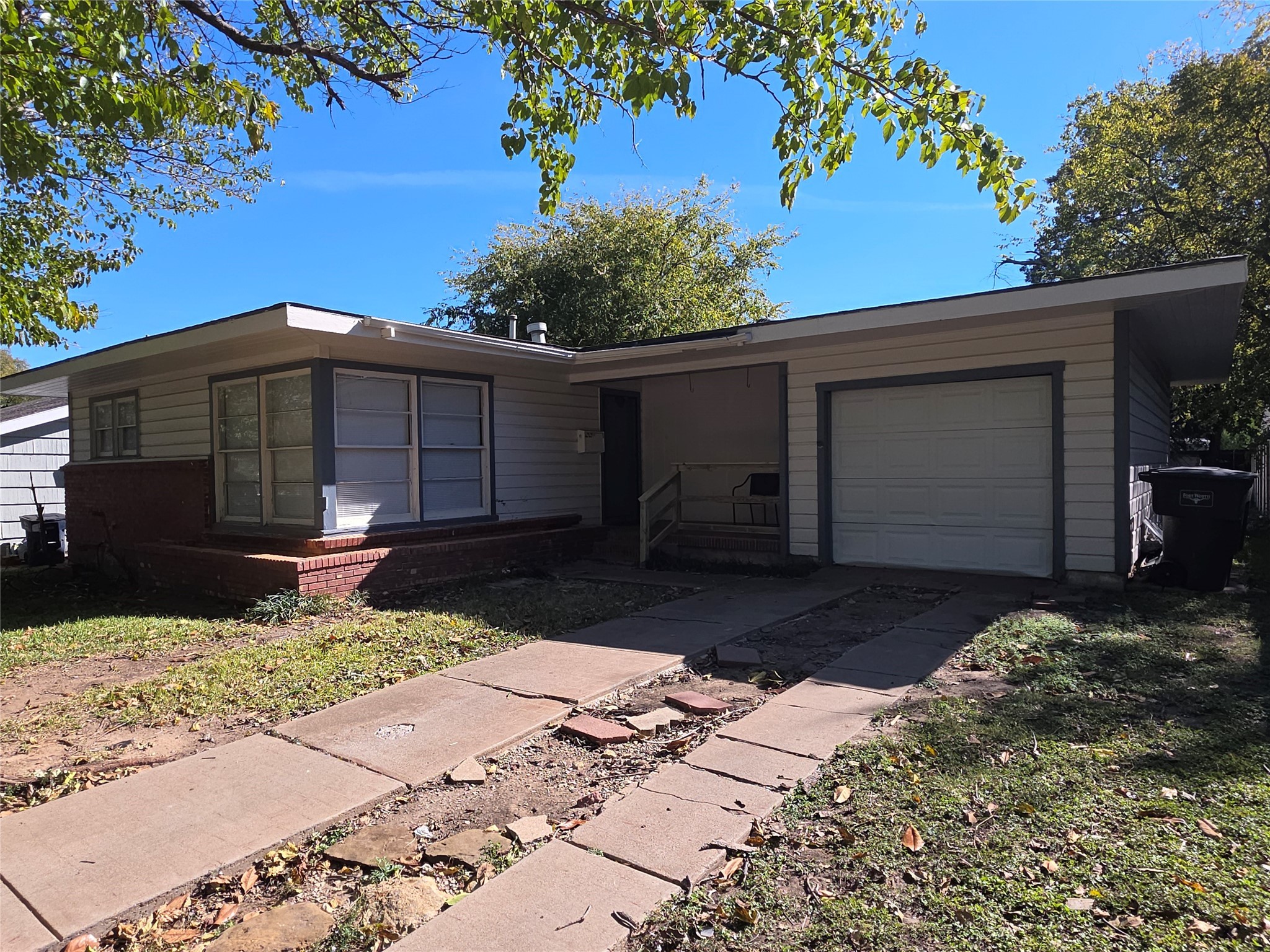 2717 Bilglade Road Fort Worth TX 76133