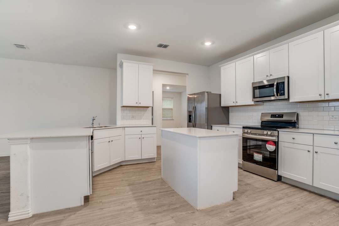 4913 Sagerun Drive Princeton TX 75407