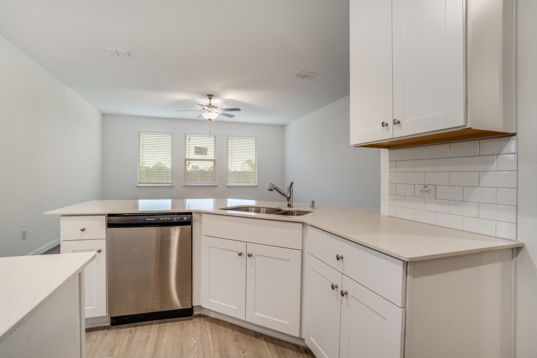 4913 Sagerun Drive Princeton TX 75407
