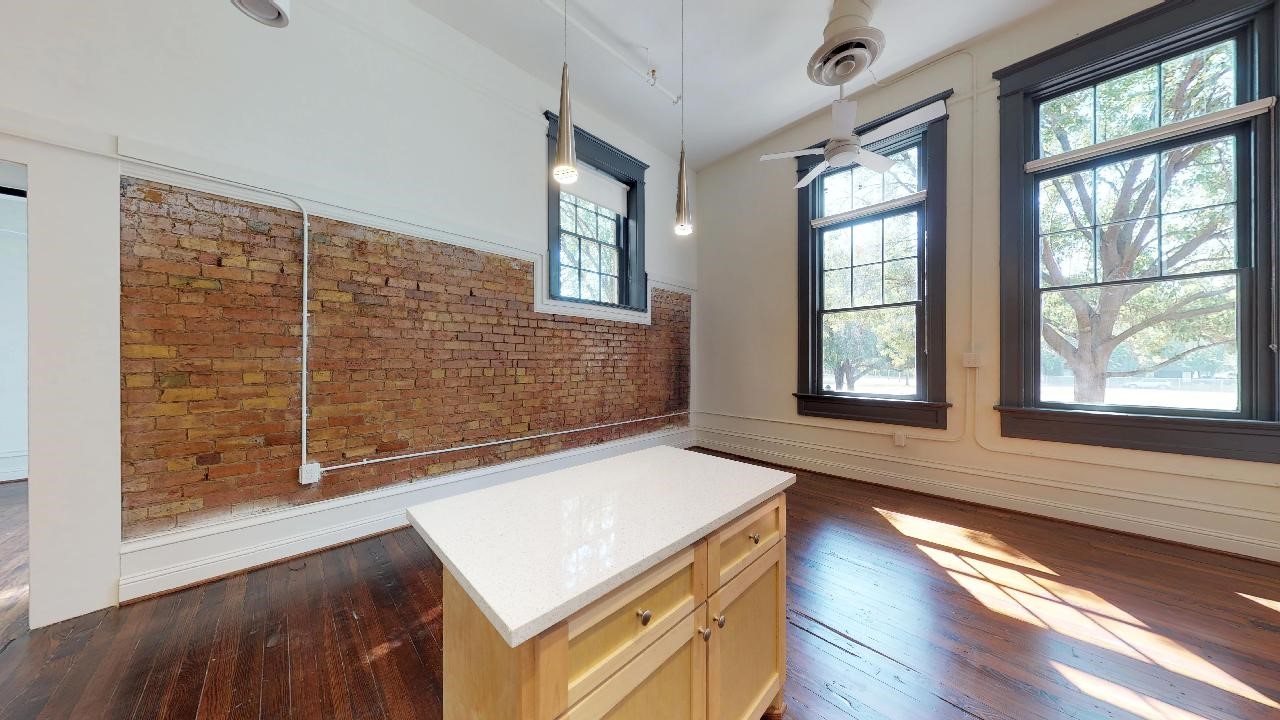 401 N Carroll Avenue Dallas TX 75246