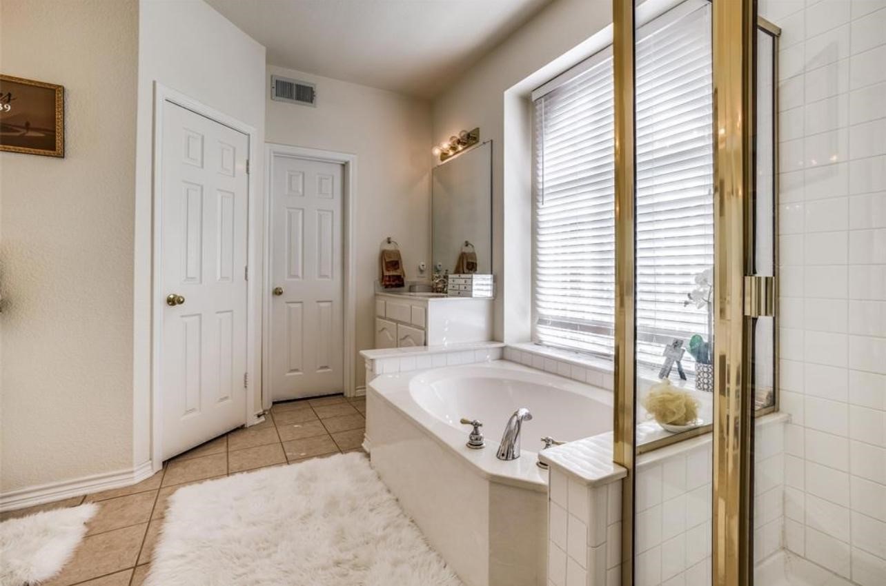 5231 Kathryn Drive Grand Prairie TX 75052