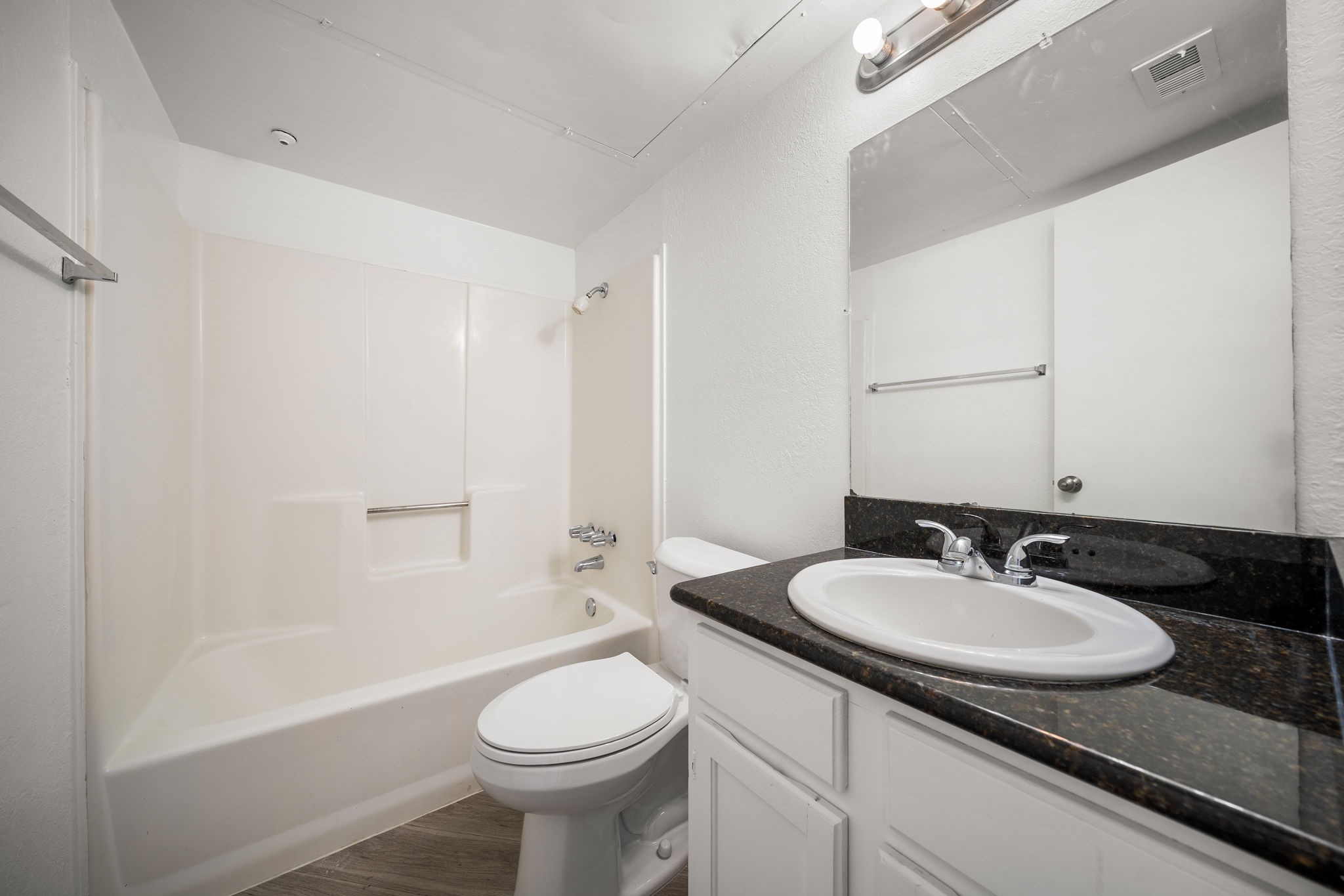 320 E 4th Street Arlington TX 76010