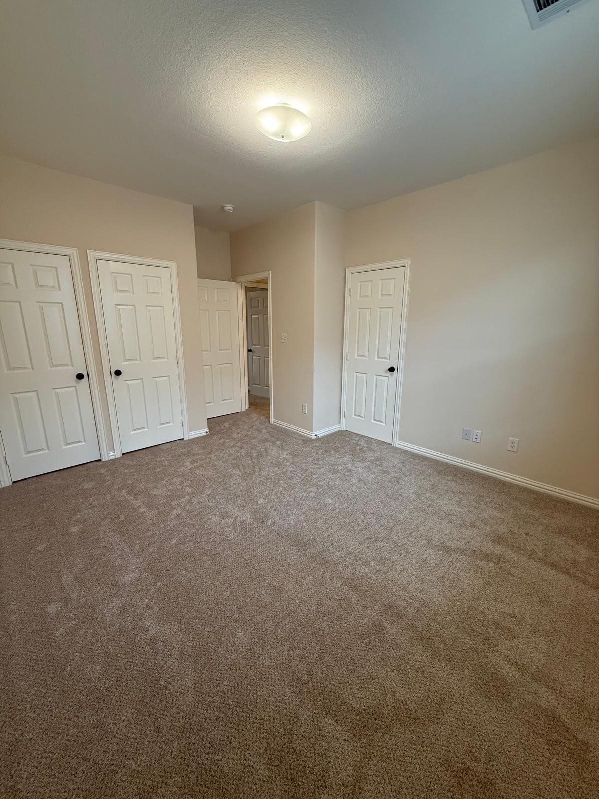 6406 Shakespeare Place Dallas TX 75252