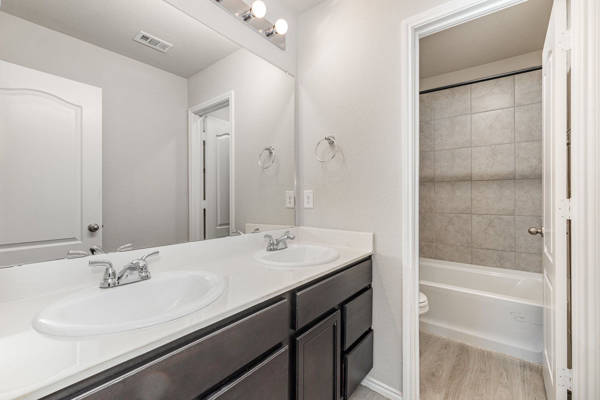 2216 Canongate Drive Denton TX 76207