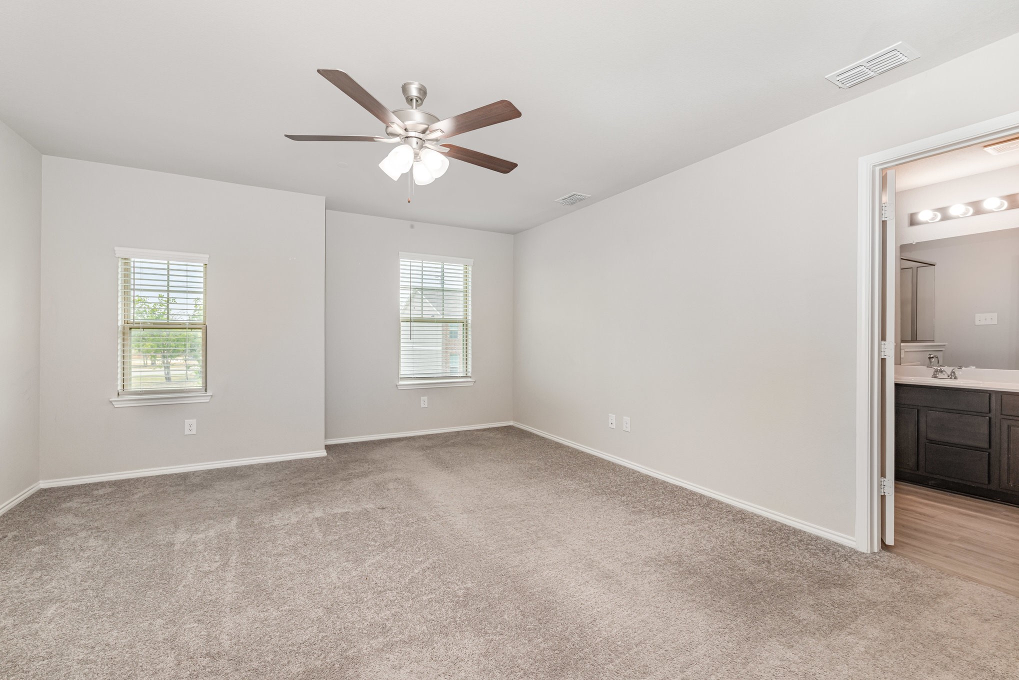 2216 Canongate Drive Denton TX 76207