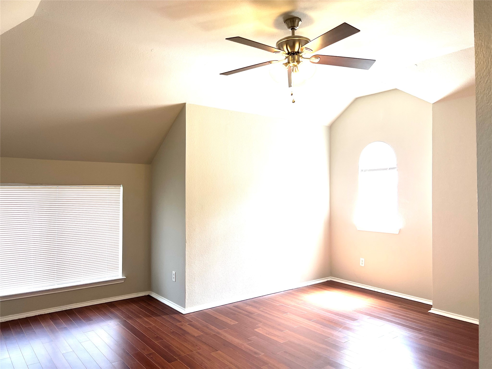 904 Inland Lane Mckinney TX 75072