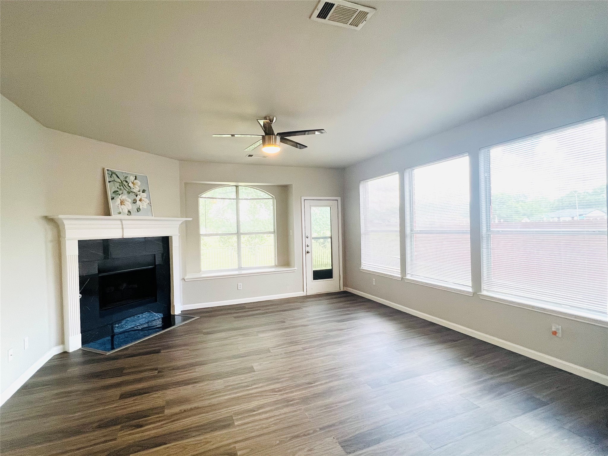 904 Inland Lane Mckinney TX 75072