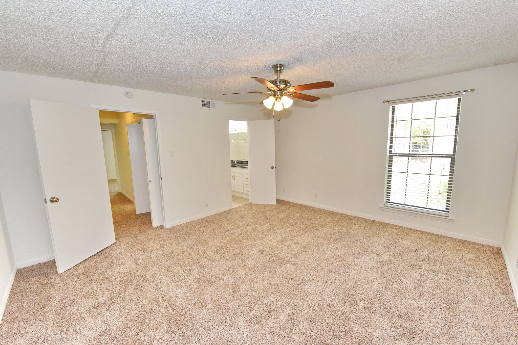 4033 Gilbert Avenue Dallas TX 75219