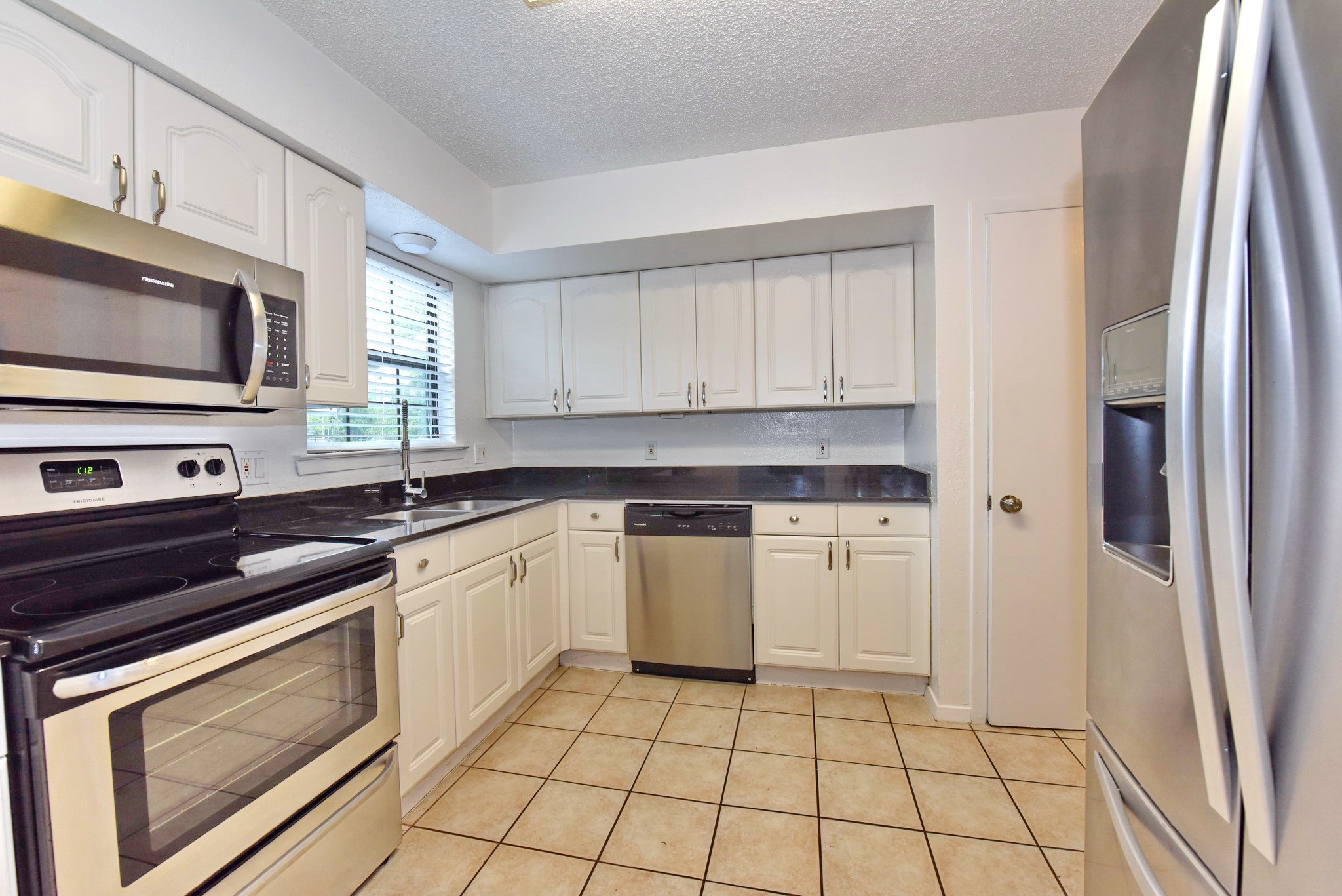 4033 Gilbert Avenue Dallas TX 75219