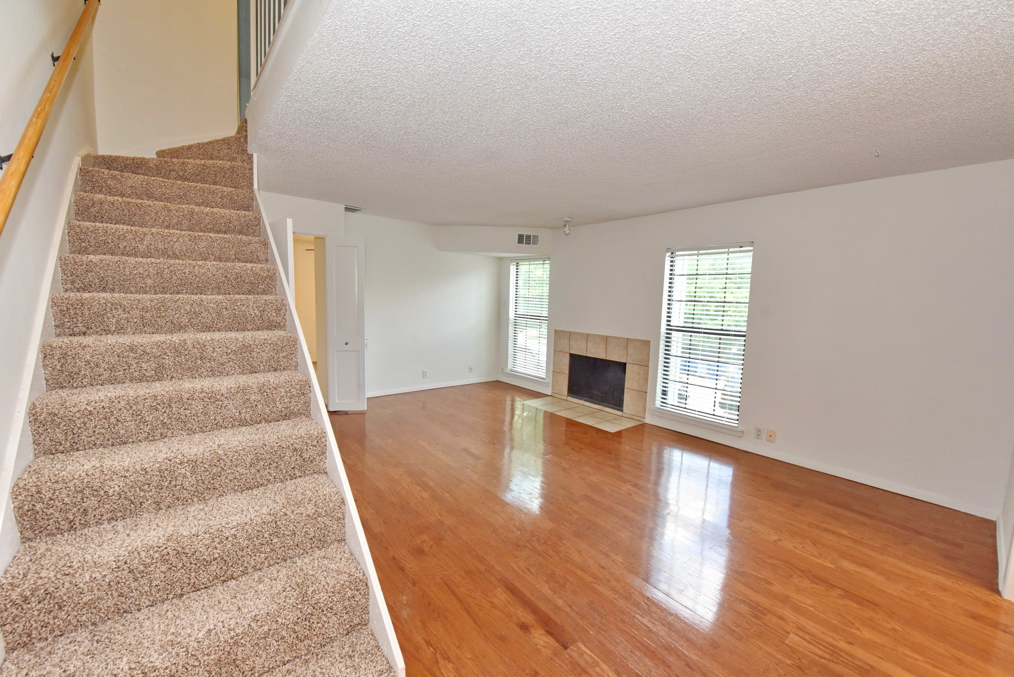 4033 Gilbert Avenue Dallas TX 75219