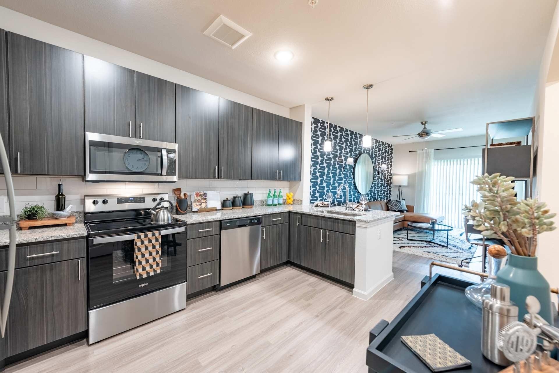 12001 Heatherly Drive Austin TX 78747