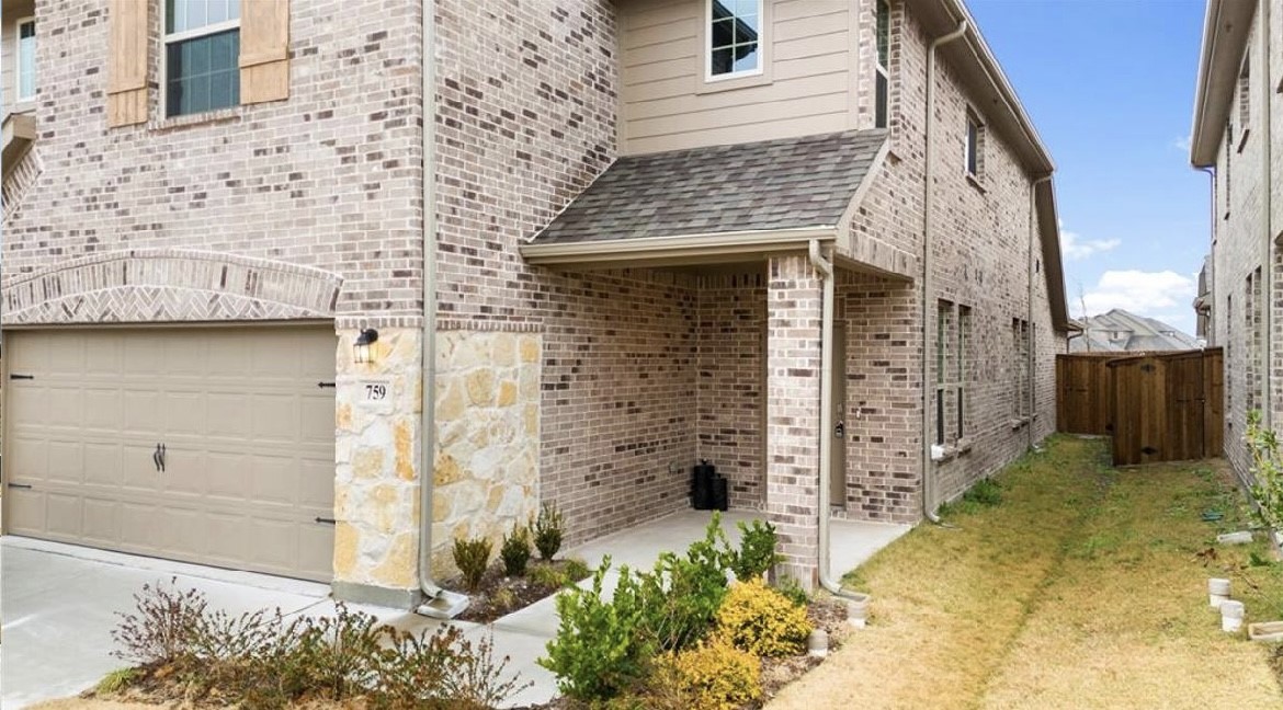 759 Gentle Bird Drive Lavon TX 75166